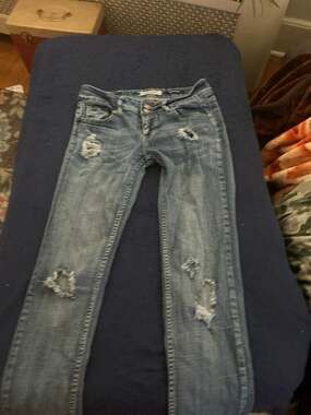 Vigold jeans size 5 skinny jeans .